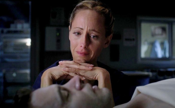 Teddy Altman se casa con un paciente enfermo que acaba muriendo en 'Anatomía de Grey'