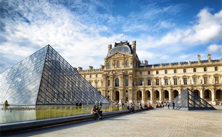 El cuadro se encuentra en el Museo del Louvre en París (Francia)