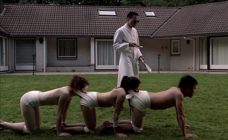 'The Human Centipede (First Sequence)', de Tom Six