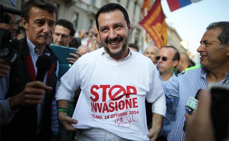 Matteo Slavini, ministro del Interior italiano,por su discurso antiinmigración y antigitano