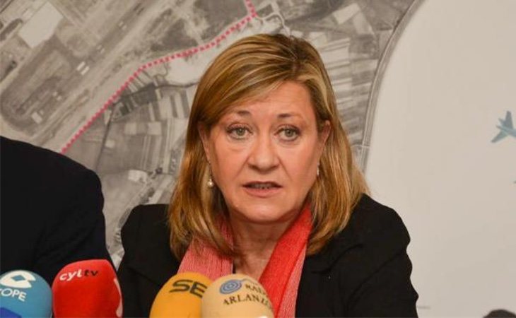 Pilar del Olmo durante una rueda de prensa