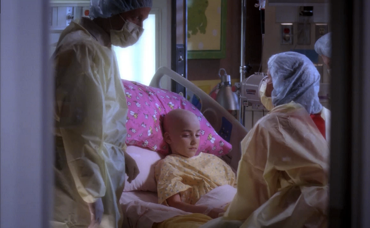 Hannah, hija de Izzie a la que conocimos en un episodio y no volvimos a saber de ella