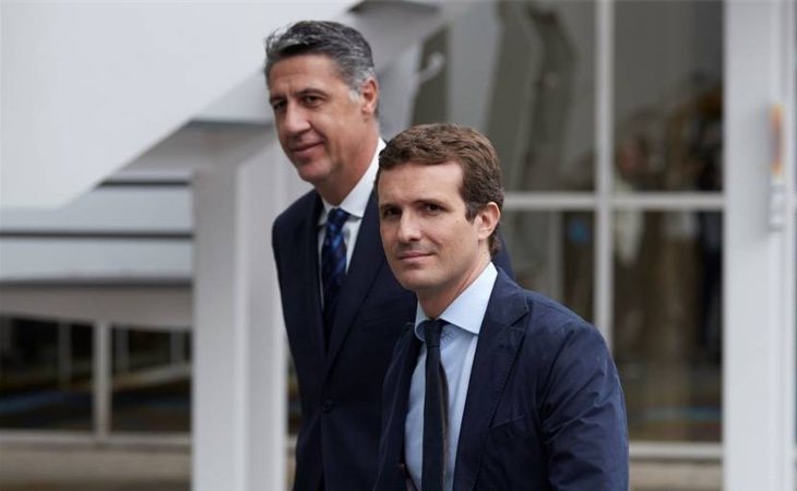 Pablo Casado junto a Xavier García Albiol en Barcelona