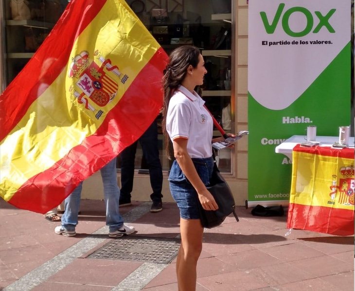 Cuando vas a jugar al Polo con las amigas y te pierdes con cinco banderas pegadas al cuerpo