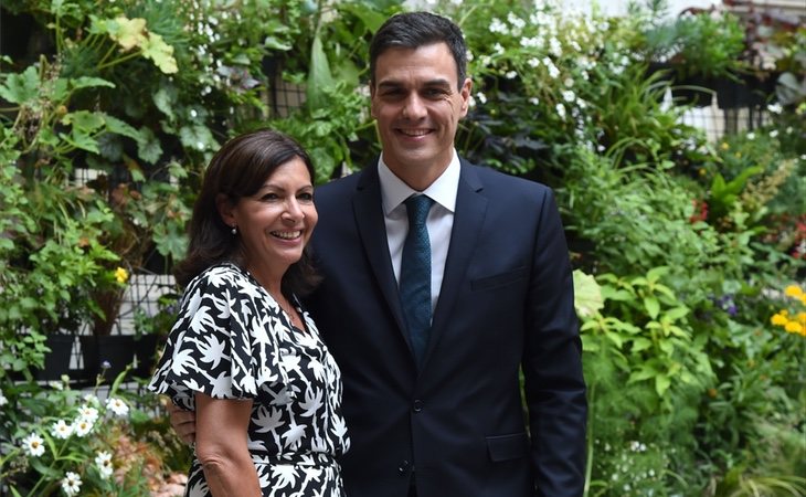 Anne Hidalgo junto a Pedro Sánchez