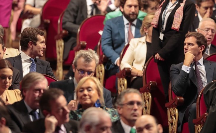 Pablo Casado y Albert Rivera en la ceremonia de los premios Princesa de Asturias