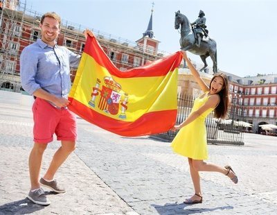 Los españoles nos creemos menos superiores al resto de países de Europa