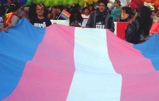 El PP quiere que las personas trans se declaren enfermas para cambiar legalmente de nombre y sexo