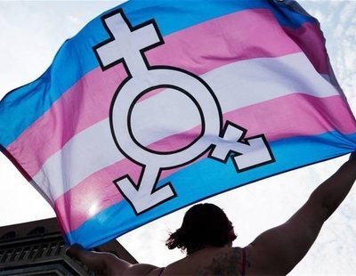 El largo proceso de una persona trans para cambiar su nombre en España