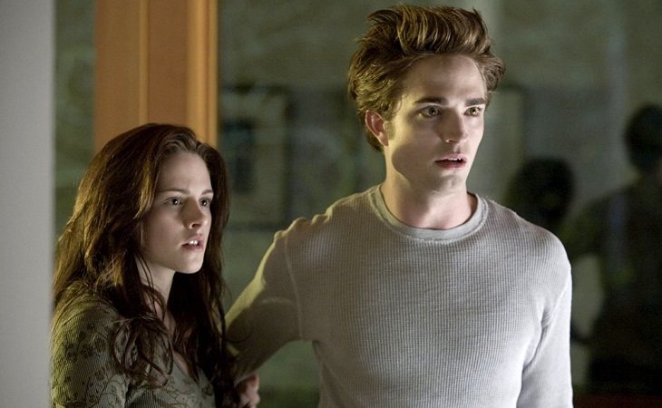 Kristen Stewart y Robert Pattinson mirando al futuro