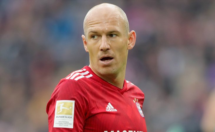 Arjen Robben abandonó el fútbol para luchar contra el cáncer