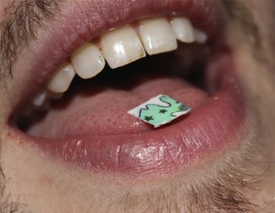 Tomar LSD en pequeñas dosis tiene propiedades beneficiosas