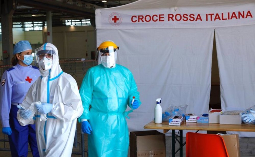 Sigue descendiendo la cifra diaria de muertes en Italia
