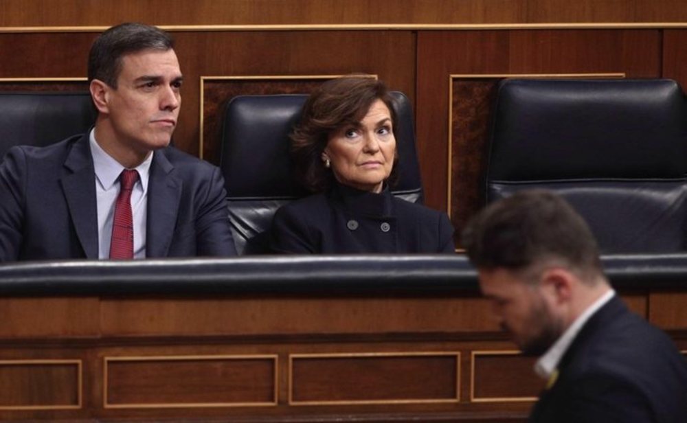 Pedro Sánchez, Carmen Calvo y Gabriel Rufián en el congreso de los diputados