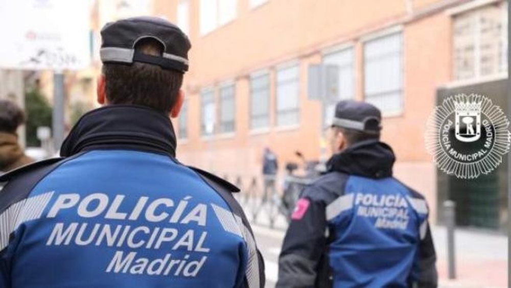 La Policía Municipal de Madrid ha desalojado 400 fiestas en casas y 97 botellones durante el fin de semana