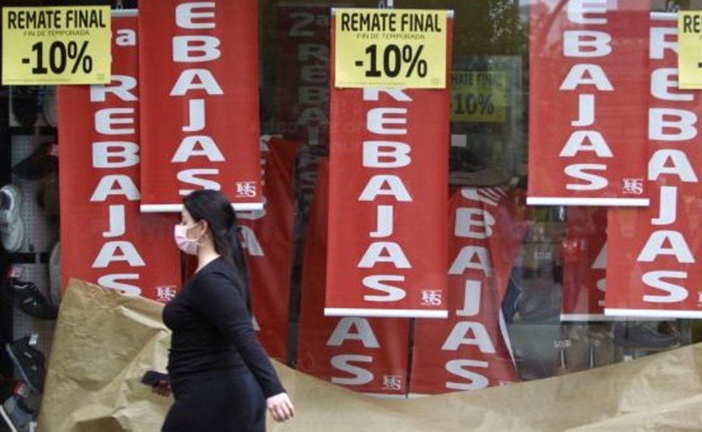 Se permiten las rebajas en los comercios durante la desescalada