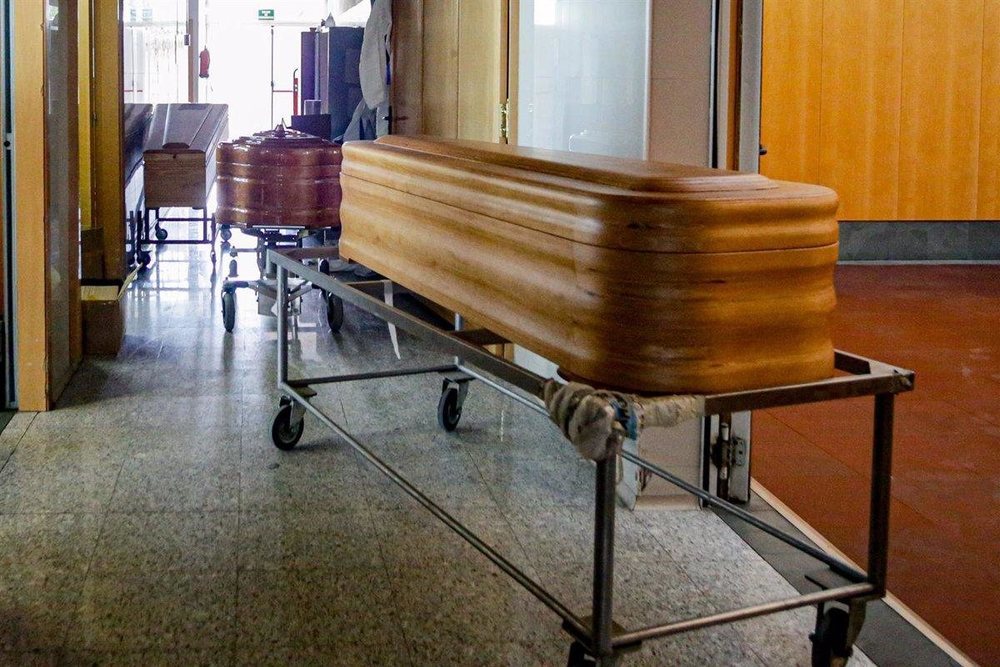 La segunda ola ha llevado a reforzar los servicios funerarios