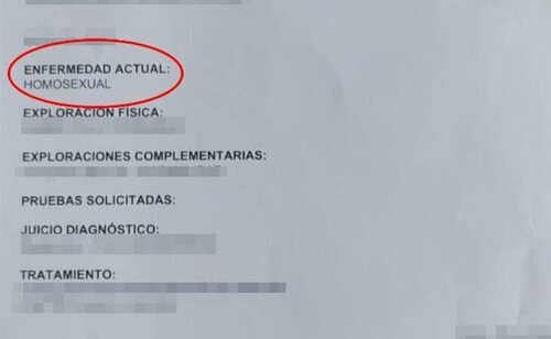 Parte médico en el que el ginecólogo le diagnostica "homosexualidad"