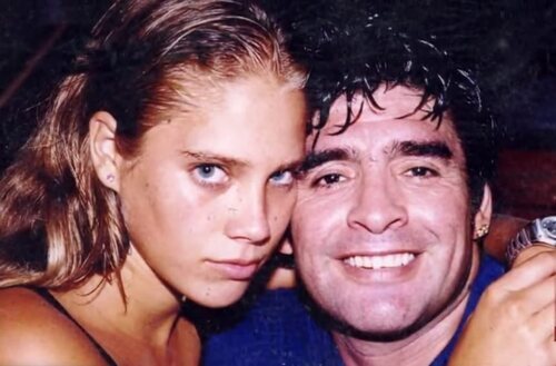 Mavys Álvarez y Diego Armando Maradona cuando fueron pareja