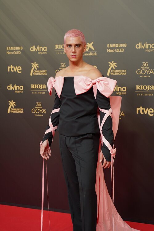 Eduardo Casanova, en la alfombra roja de los Goya 2022