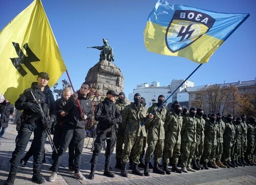 Batallón Azov, grupo nazi integrado en las Fuerzas Armadas de Ucrania