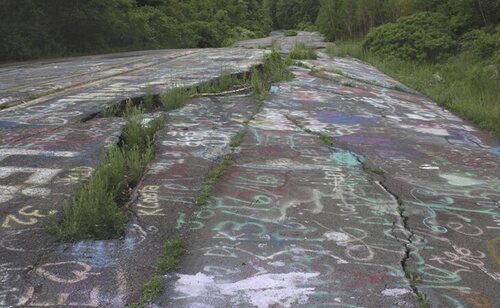 Vía abandonada en Centralia