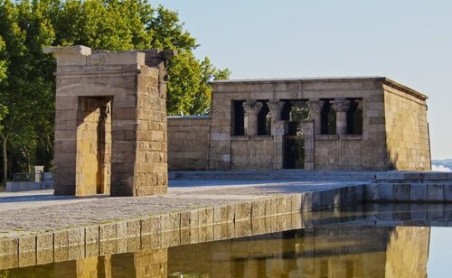 El templo de Debod también cuenta con un mirador con vistas muy recomendables