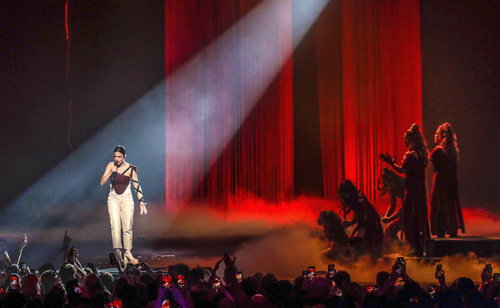 Blanca Paloma, durante su actuación en la segunda semifinal del Benidorm Fest 2023.