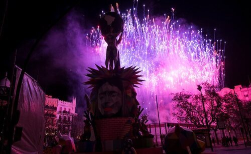 Fuegos artificiales en las Fallas