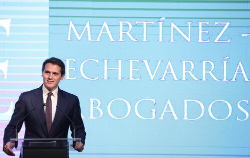 La presentación de Albert Rivera como nuevo abogado del bufete Martinez-Echevarria