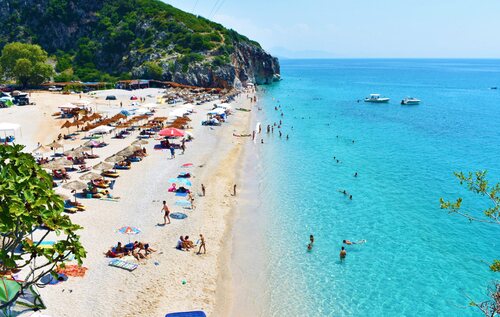 La playa del Cañón de Gjipë