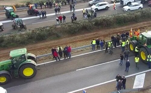 Un corte de tráfico en el marco de las tractoradas