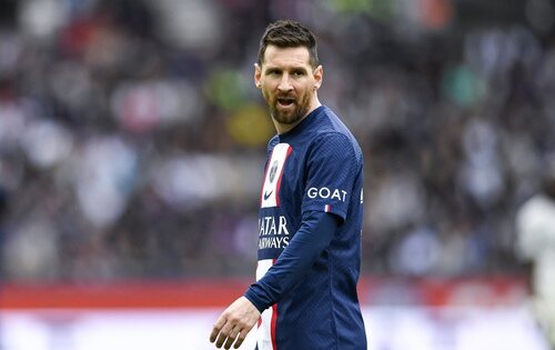 Leo Messi en un partido de fútbol en 2023