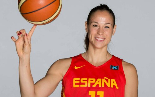 Núria Martínez, jugadora de la Selección Española Femenina de Baloncesto