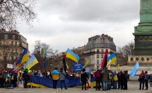 Una manifestación por Ucrania en París