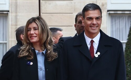 Begoña Gómez, esposa de Pedro Sánchez, se ha situado en el foco de Manos Limpias
