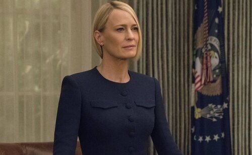 El decreto critica que Carrie de House of Cards anteponga su carrera a tener hijos