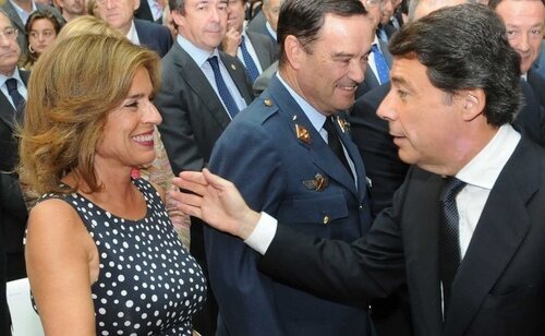 Ana Botella e Ignacio González impulsaron un plan para llenar de arbolado la Puerta del Sol en pleno 15-M