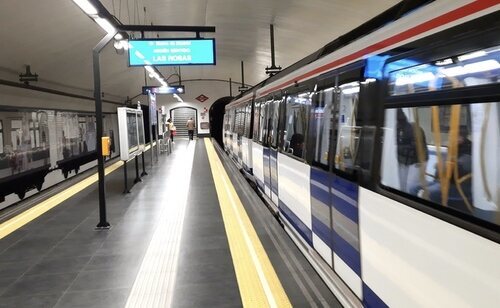 Metro de Madrid cierra parte de la línea 7 para renovar la señalética de los túneles