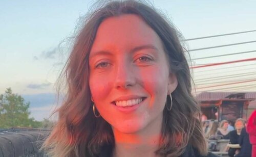 Rosie Roche ha sido encontrada sin vida en su casa a los 20 años