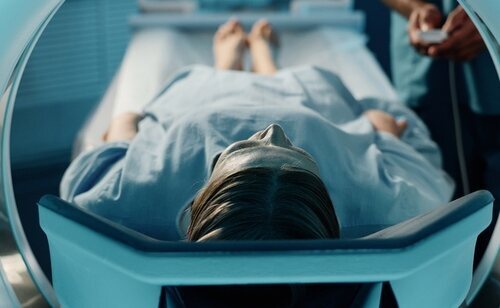 Los protocolos en las resonancias magnéticas son muy estrictos en los hospitales