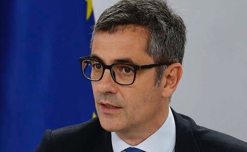 El ministro Félix Bolaños ha denunciado el tono y forma del interrogatorio de Juan Carlos Peinado