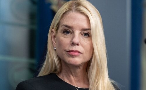 La fiscal general, Pam Bondi, ha vinculado a Maduro con los cárteles del narcotráfico
