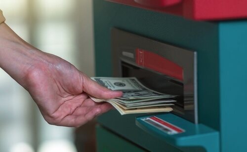 Los precios desbocados han llevado a un empobrecimiento prácticamente generalizado