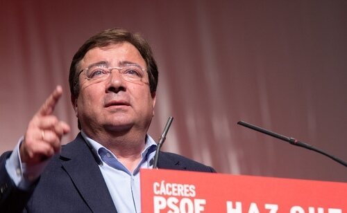 Guillermo Fernández Vara ha muerto de cáncer a los 66 años