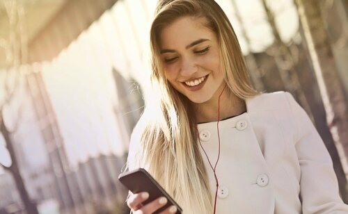 Las principales operadoras de telefonía suben tarifas ante el incremento de costes