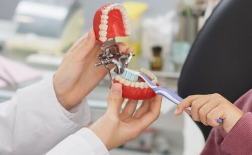 Ambas menores habían sido intervenidas en la misma clínica dental