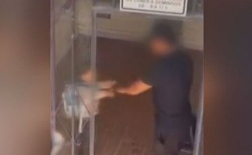 Vídeo del niño asesinado en Almería junto a la pareja de su madre, ahora detenido, en el que se evidencia el temor del pequeño
