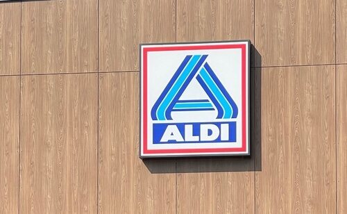 Aldi cambia el horario de sus supermercados en Nochevieja y Año Nuevo