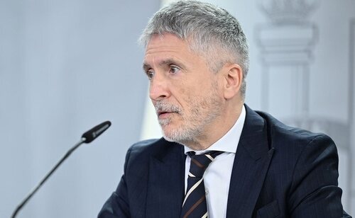 El ministro Fernando Grande-Marlaska ha defendido la implantación de la baliza V16